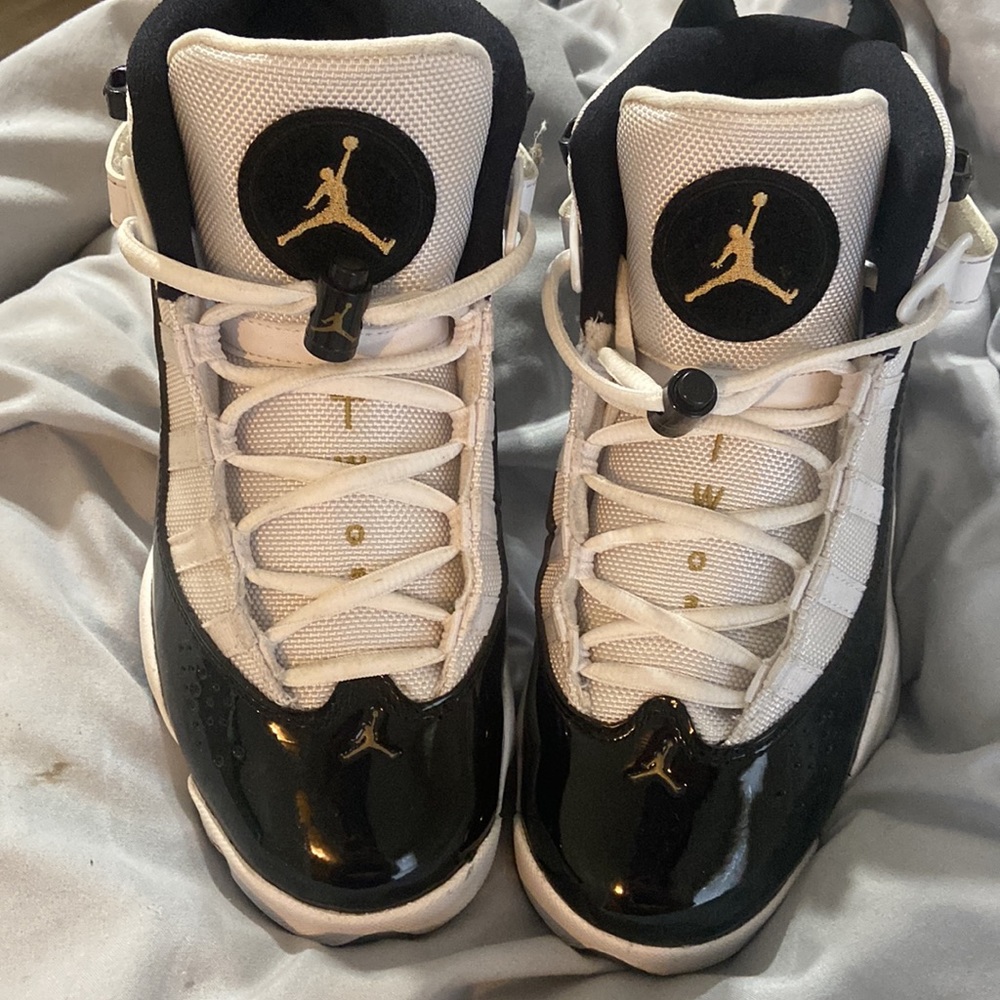 Jordan rings
